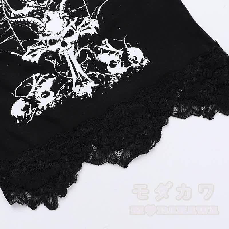 Gothic-Cami-Top mit schwarzem Fledermausprint und Kettenriemen - image 7
