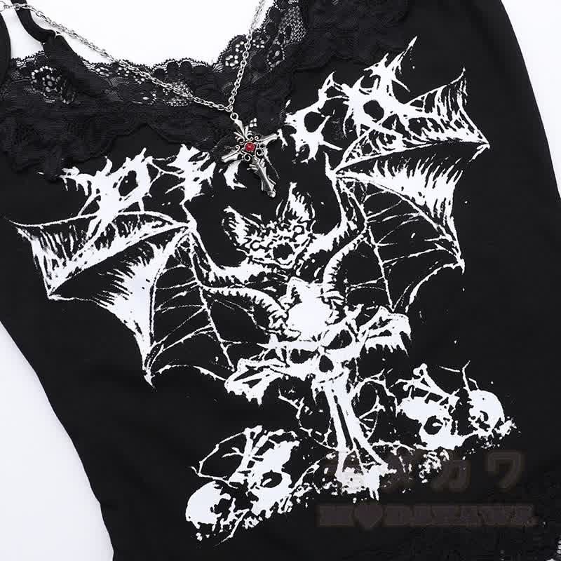 Gothic-Cami-Top mit schwarzem Fledermausprint und Kettenriemen - image 6