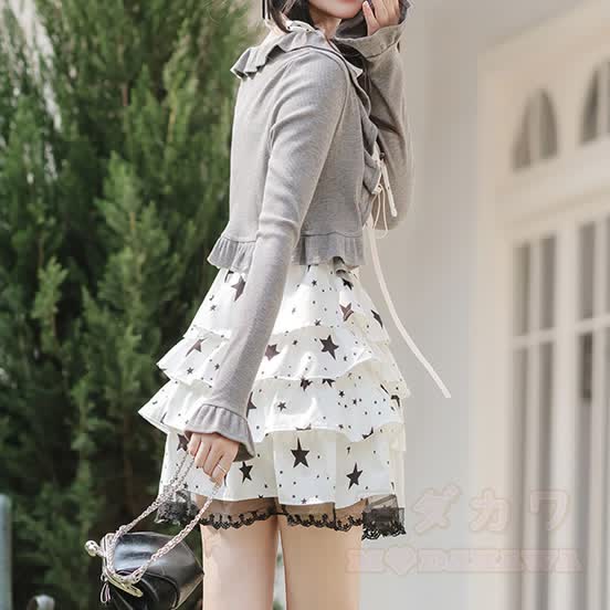 Zweiteiliges Set aus Vintage-Kleid mit Sternenmuster, Schnürung und Cardigan - image 4