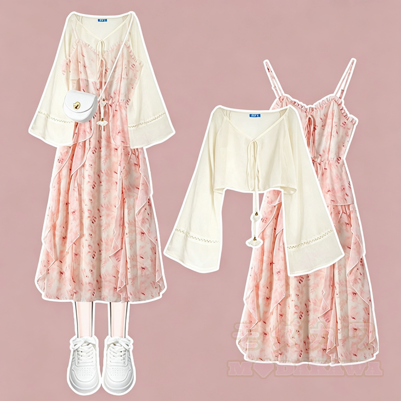 Süßes zweiteiliges Set aus Oberteil mit ausgestellten Ärmeln und Blumenmuster. - Satz - 4XL - image 1