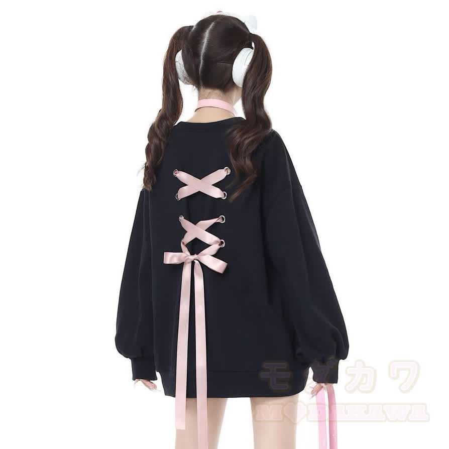 Zweiteiliges Set aus Sweatshirt mit Herzmuster und Schleife vorne, Rundhalsausschnitt und Minirock - Schwarzes Oberteil - 2XL - image 6