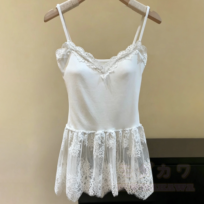 Dreiteiliges Set bestehend aus einem Top mit Farbverlauf, Lochmuster, Spitzenunterwäsche und einer weiten Hose - image 12