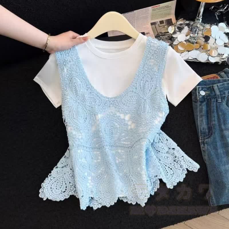 Elegantes, dreiteiliges Set aus Weste mit floraler Lochmusterspitze, einfarbigem T-Shirt und locker sitzender Hose. - T-Shirt + blaue Weste - L - image 3