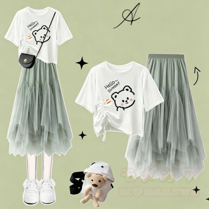 Zweiteiliges Set aus bedrucktem Kurzarm-T-Shirt im College-Stil und asymmetrischem Tüllrock - Grünes Set A - XL - image 1