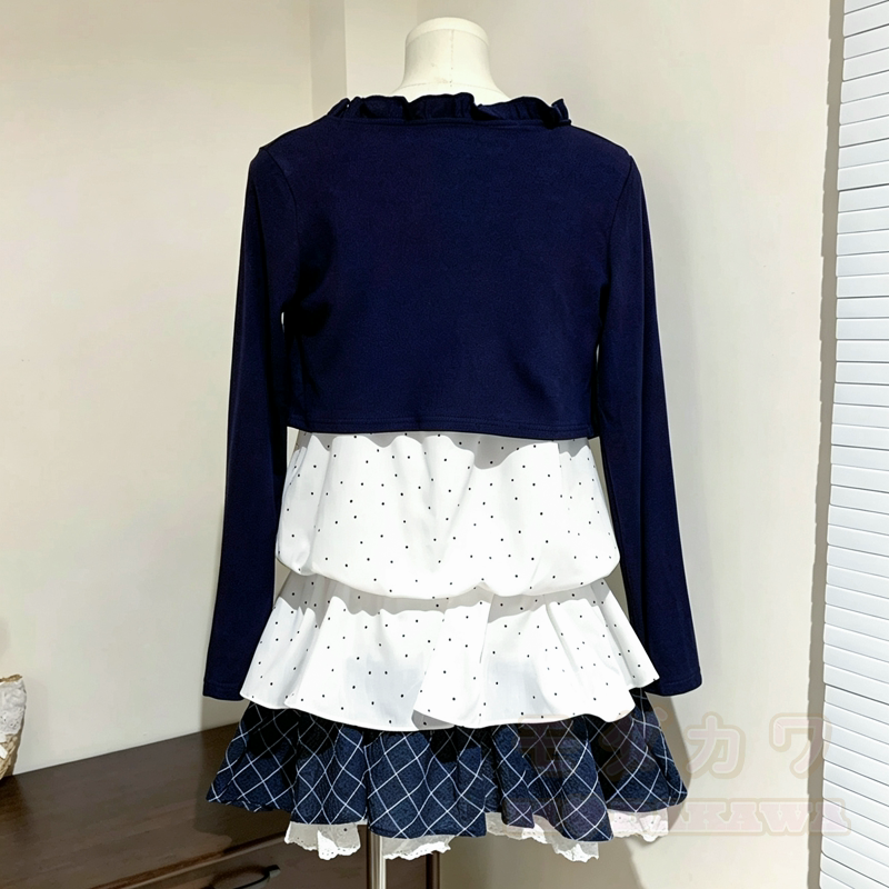 Zweiteiliges Set: Langarm-Cardigan mit Polka-Dots und Schleife, Topkleid mit Stufenrock - image 9