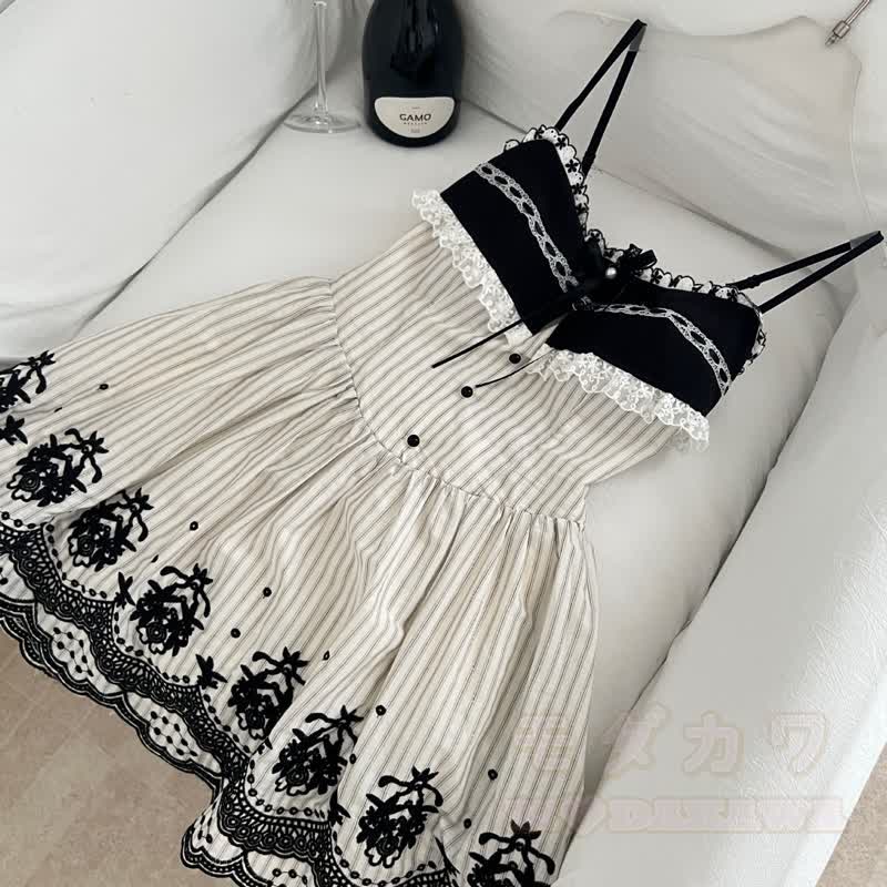 Elegantes zweiteiliges Set: Strickcardigan mit langen Ärmeln, Spitzenstickerei, Schleife und Kleid - image 6