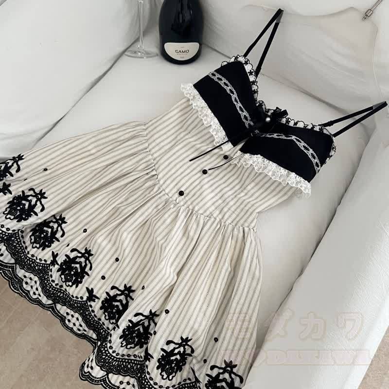 Elegantes zweiteiliges Set: Strickcardigan mit langen Ärmeln, Spitzenstickerei, Schleife und Kleid - image 6