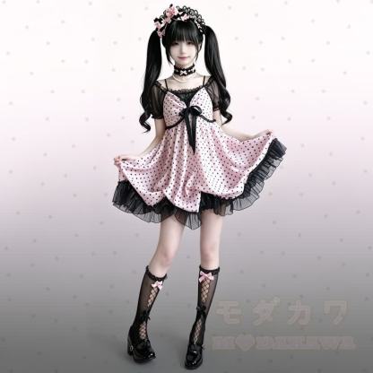Süßes zweiteiliges Set aus zweiteiligem Kleid mit Polka-Dots, Spitze und Schleife. - image 1
