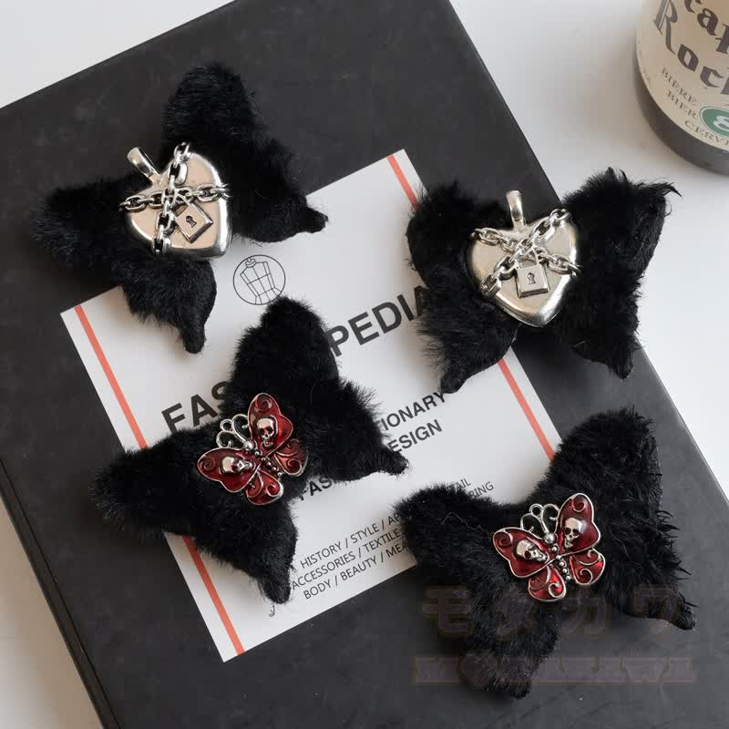 Gothic Plüsch-Schmetterlings-Haaraccessoires mit Herzschloss-Totenkopf-Dekor - image 2