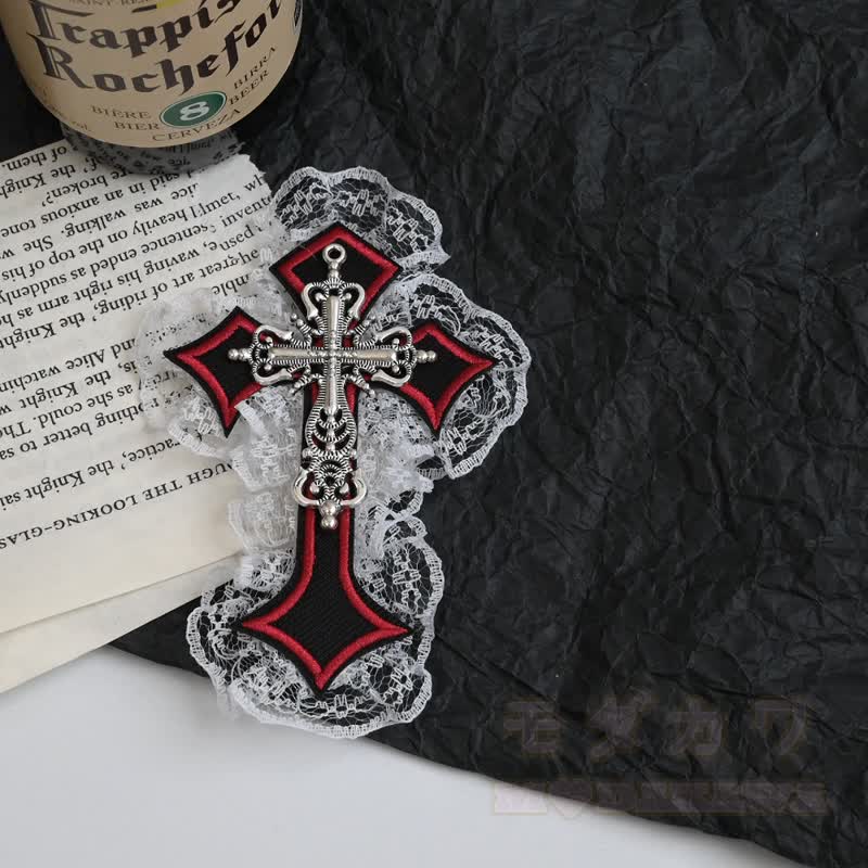 Y2K Gothic-Spitzenkreuz aus Metall als Haaraccessoire - Rot B - image 7