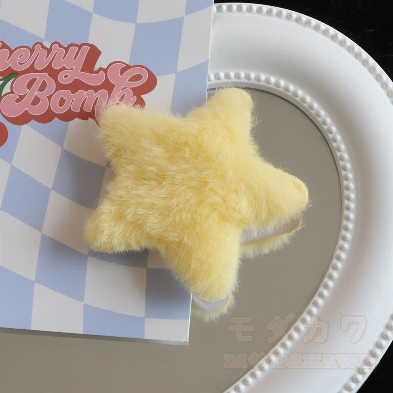 Kawaii Plüsch-Haaraccessoire in Form eines fünfzackigen Sterns - Gelb - image 3