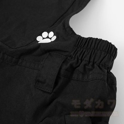 Hochwertige Latzhose mit niedlicher Katzenstickerei und Katzenanhänger - image 8