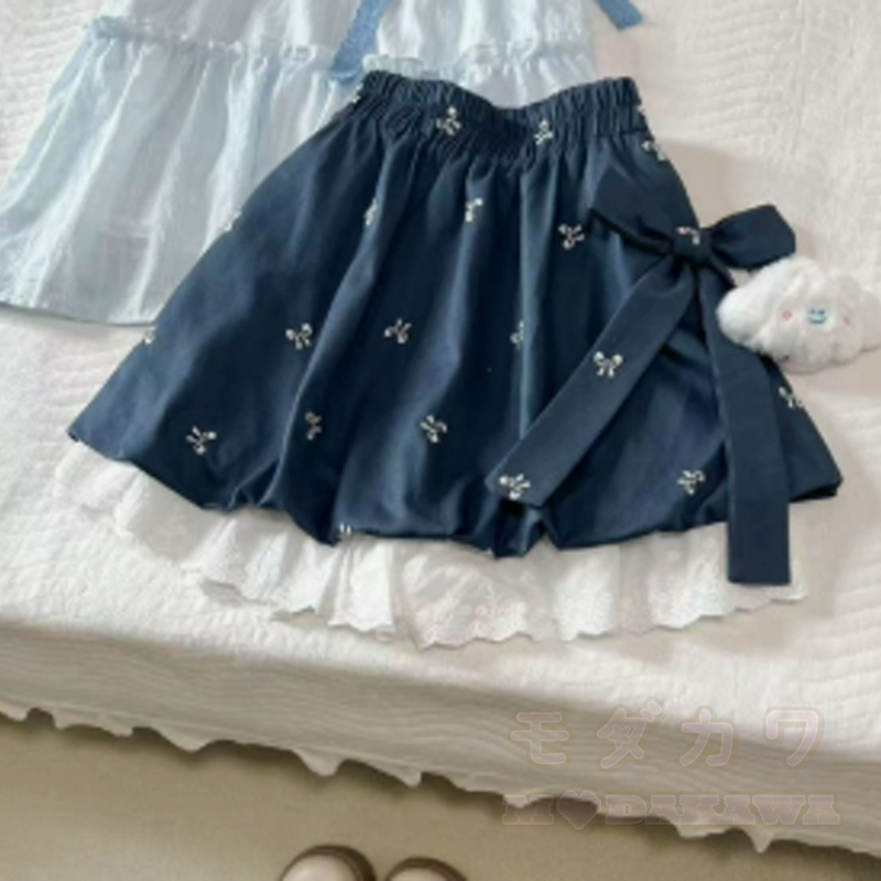 Zweiteiliges Set: Bluse mit zarten Schleifenärmeln, Rock mit Rüschen und Schleifenprint - Rock - 2XL - image 8