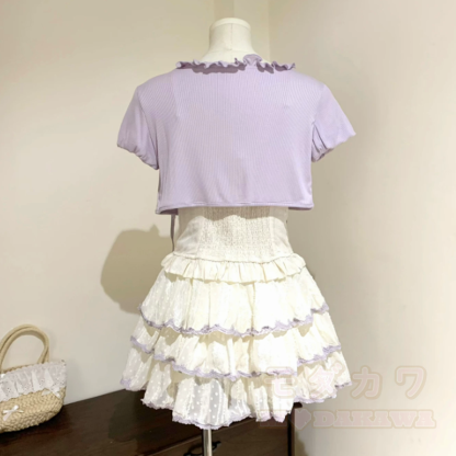 Dreiteiliges Set aus floralem Schleifen-Top, Kurzarm-Cardigan und Stufenrock - image 4