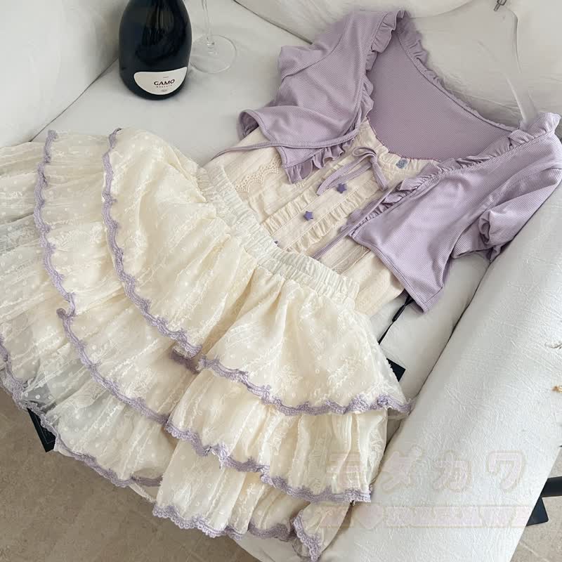 Dreiteiliges Set aus floralem Schleifen-Top, Kurzarm-Cardigan und Stufenrock - image 6