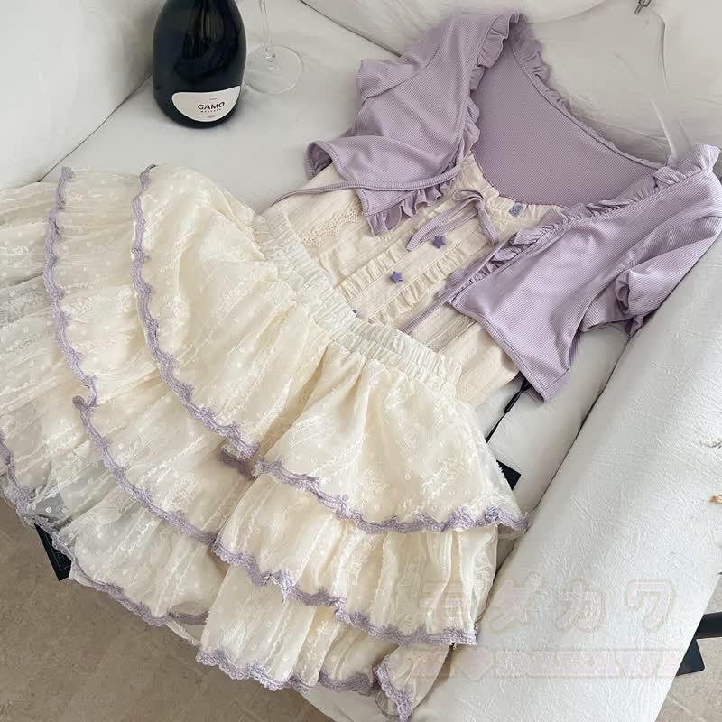 Dreiteiliges Set aus floralem Schleifen-Top, Kurzarm-Cardigan und Stufenrock - image 6