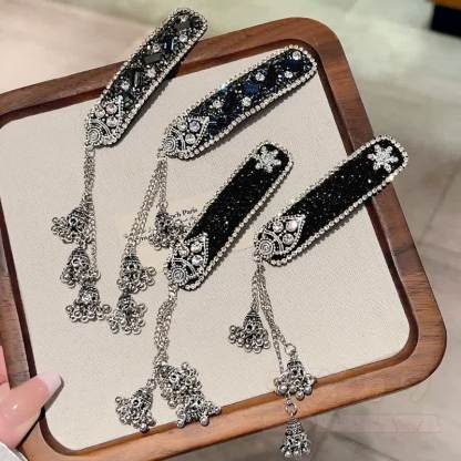 Elegante Haarspange mit Strass-Glockenquaste und Kette - image 1