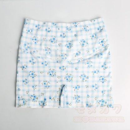 Zweiteiliges Set aus blauem, kariertem Crop-Top mit Blumenmuster, hochgeschnittenen Yoga-Shorts und Tanktop. - Shorts - L - image 6