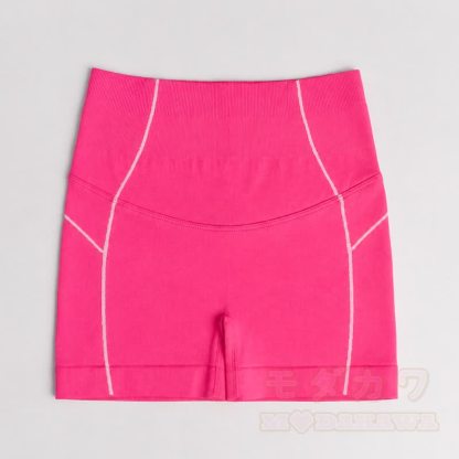 Buntes Set aus bauchfreiem Tanktop mit Herzmuster und hochgeschnittenen Shorts - Shorts - L - image 10
