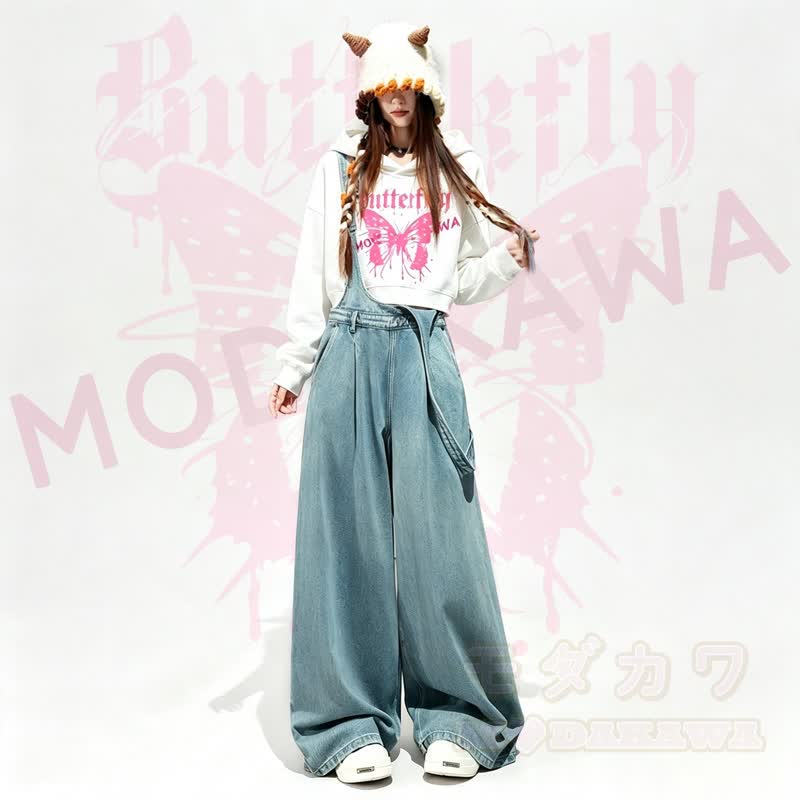 Zweiteiliges Set aus Hoodie mit Schmetterlingsprint, weitem Bein und Jeans-Latzhose - image 1