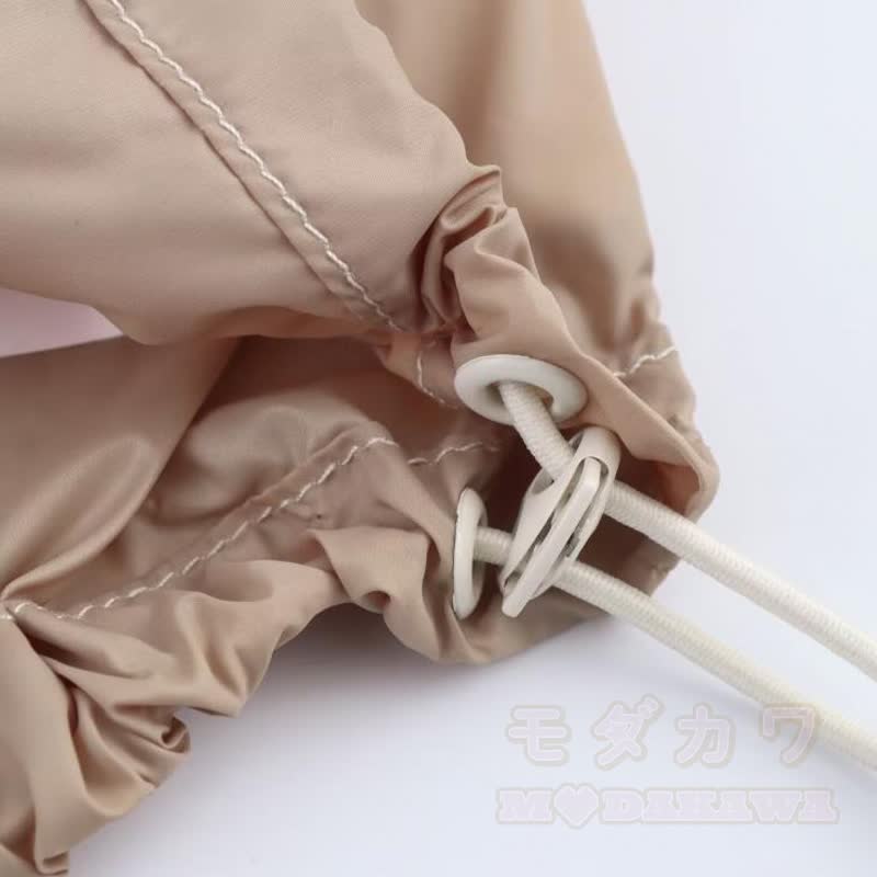 Zweiteiliges Set: Lässige, Farben abgesetzte Jacke mit Reißverschluss und Kordelzug, Hose mit weitem Bein und passende Hose mit weitem Bein - image 6