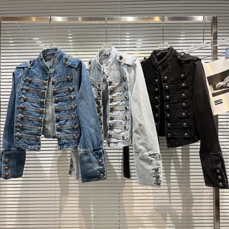 Hochwertige Vintage-Jeansjacke mit doppelter Knopfleiste und kurzem Schnitt - image 2