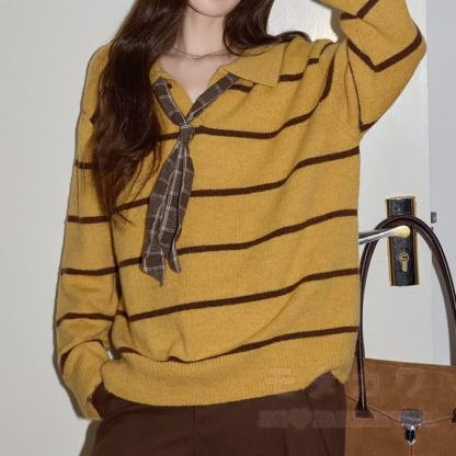 Vintage-Streifenpullover mit Bindeband und karierter Rock, zweiteiliges Set - image 2