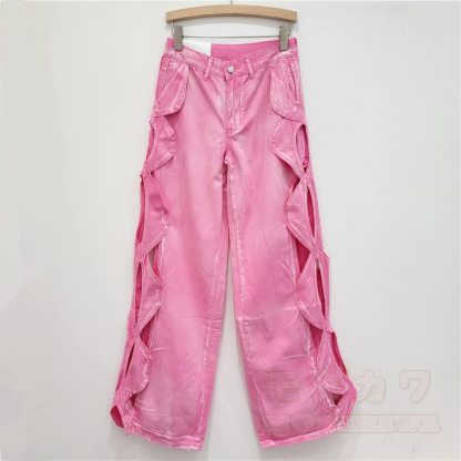 Jeans mit seitlichen Schnürausschnitten und geradem Bein - image 7