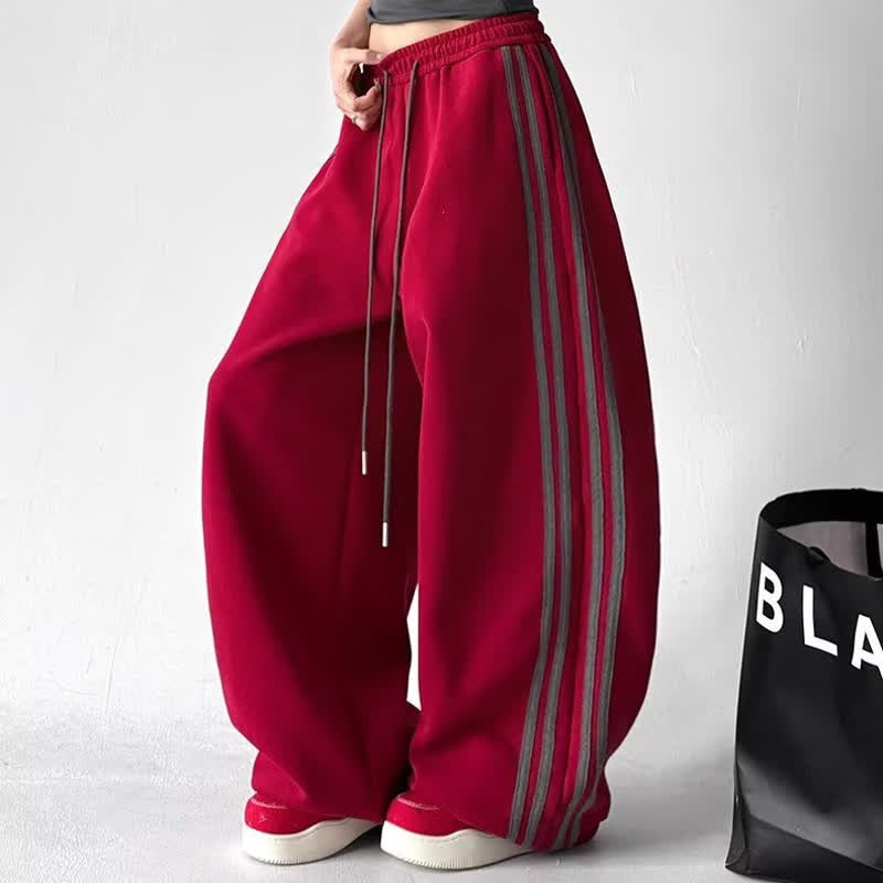 Zweiteiliges Set aus lässigem Tanktop und weit geschnittener Hose - image 4