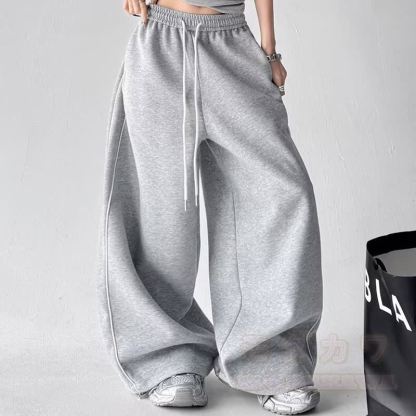 Zweiteiliges Set aus Sweatshirt mit Y2K Pferdeprint, schulterfreiem Oberteil und Hose mit Kordelzug - Graue Hose - 3XL - image 10