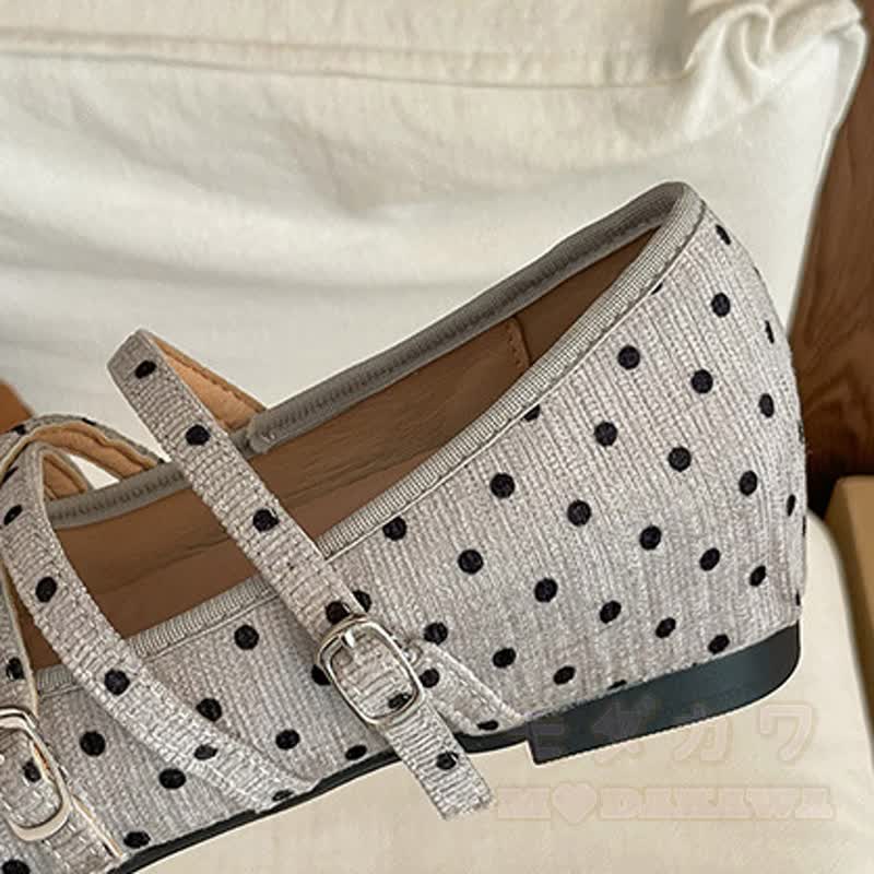 Vintage Mary Jane Ballerinas mit Polka-Dots und Schleife - image 10