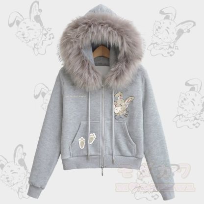 MODAKAWA Fröhlicher Kapuzenpullover mit Nabi-Hasen-Motiv, Fleece-Futter und Kunstpelzbesatz, Reißverschluss. - Grau - L - image 3