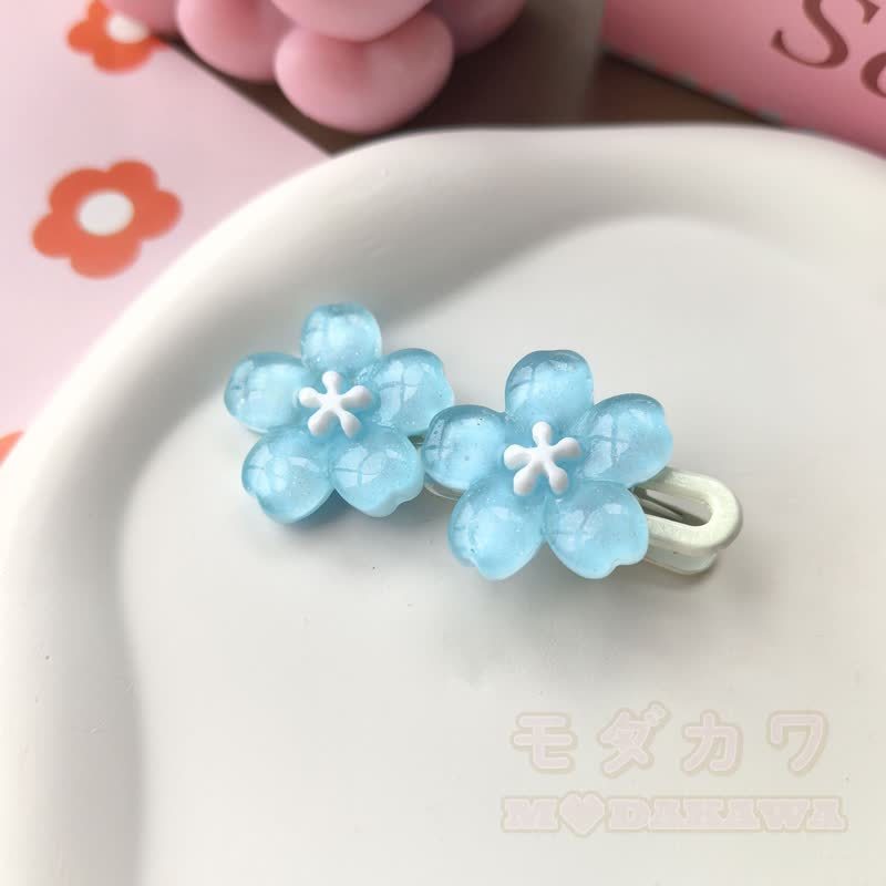 Niedliche transparente Haarspangen mit Blumen - Blaue Zwillingsblume - image 8