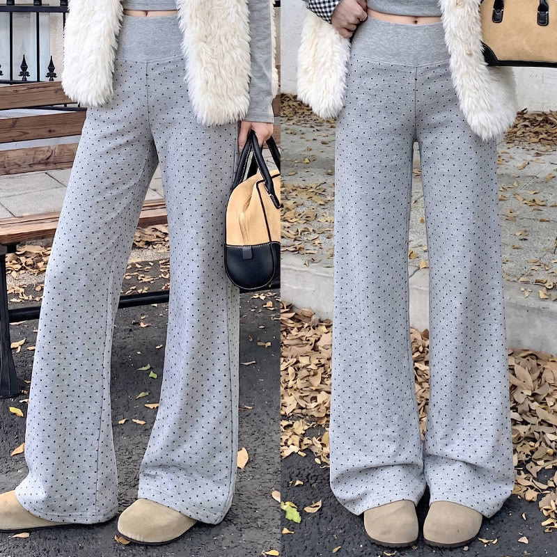 Fleecegefütterte, ausgestellte Freizeithose mit Polka-Dot-Muster - Hellgrau verlängert - XL - image 7