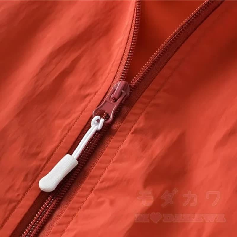 Lässige, kurze Jacke mit Reißverschluss und Stehkragen - image 7