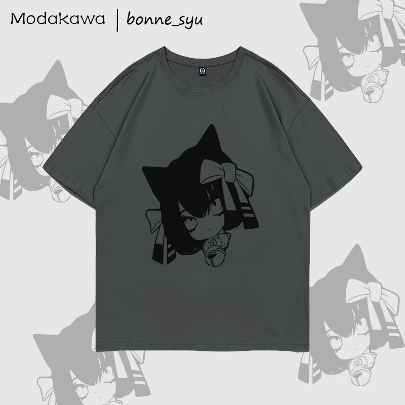 MODAKAWA X bonne_syu KURONEKO Katzenmädchen Grafik-T-Shirt - Dark Grey - 5XL - image 2