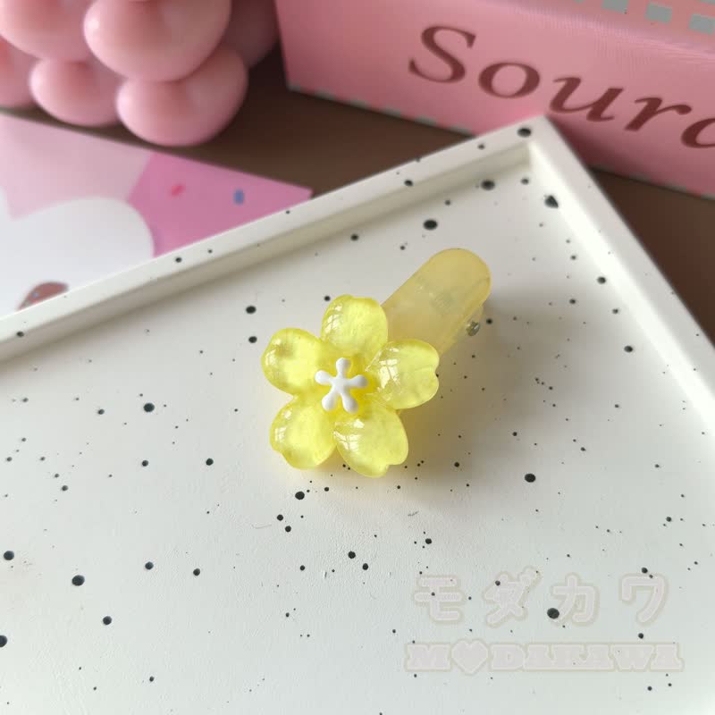 Niedliche transparente Haarspangen mit Blumen - Gelbe Einzelblüte - image 16
