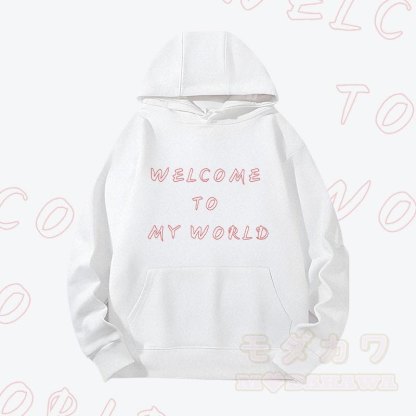 MODAKAWA WILLKOMMEN IN MEINER WELT Grafik-Hoodie (schwer) - Weiß - 2XL - image 3