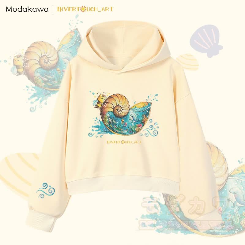 MODAKAWA X INVERTOUCH_ART Ocean Shell Bee Graphic Modakawa Cropped Cotton Hoodie - Aprikose B - 3XL - image 11
