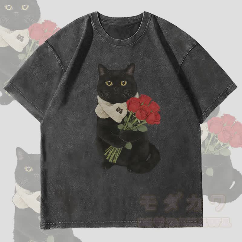 MODAKAWA Schwarze Katze mit Rosen Grafik Unisex Vintage Washed T-Shirt - Schwarz - 4XL - image 4