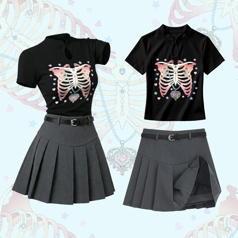 Brustbein-Halskette, grafisches Vintage-Schnalle-T-Shirt, karierter Rock, Modakawa Zweiteiler-Set - Set B - L - image 2
