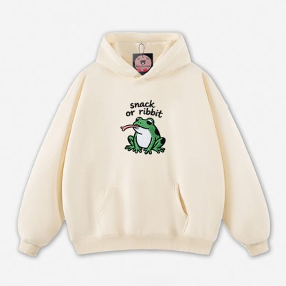 SNACK OR RIBBIT Frosch-Grafik-Hoodie (locker) - Apricot - 5XL - image 7