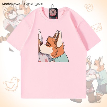 MODAKAWA X roynce_yetra Anderson Kisses Felipe Grafik-T-Shirt - Pink B - 5XL - image 3