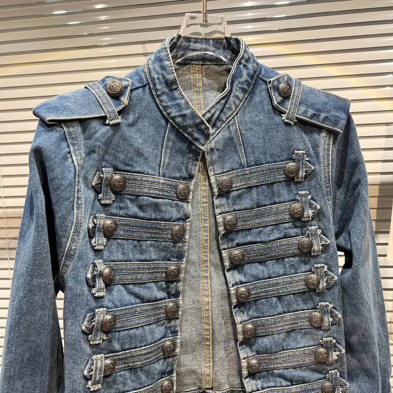 Hochwertige Vintage-Jeansjacke mit doppelter Knopfleiste und kurzem Schnitt - image 9