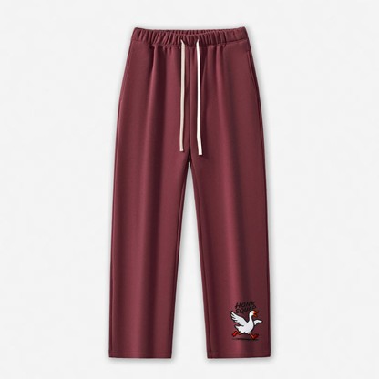 HONK SQUAD Running Goose Graphic Freizeithose - Dark Red - 5XL - image 9