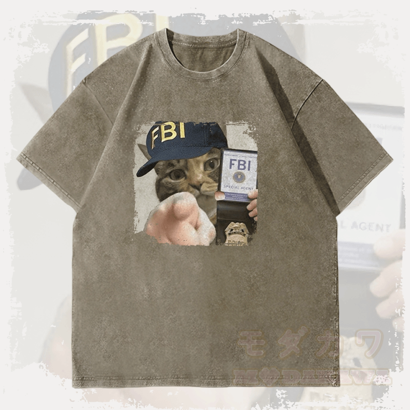 MODAKAWA FBI Katzen-Grafik Unisex Vintage Washed T-Shirt - Armeegrün - 4XL - image 3