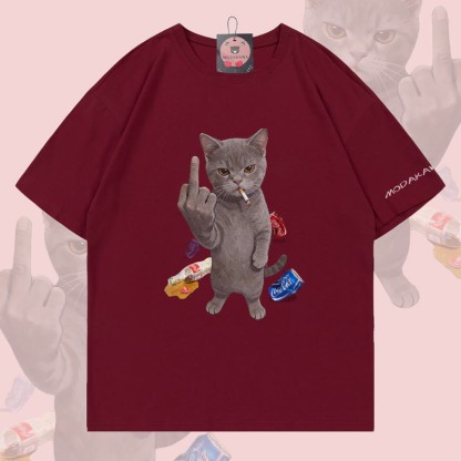 MODAKAWA T-Shirt mit trotziger rauchender Katze - Wine Red - 5XL - image 2