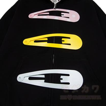 Hochwertiges, langlebiges Set aus Hoodie, Rock und Strasssteinen mit bunten Pins und Sternenmuster – zweiteilig - image 11