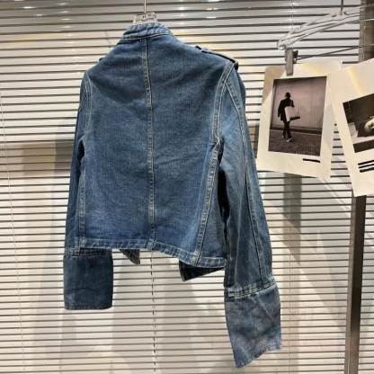 Hochwertige Vintage-Jeansjacke mit doppelter Knopfleiste und kurzem Schnitt - image 8