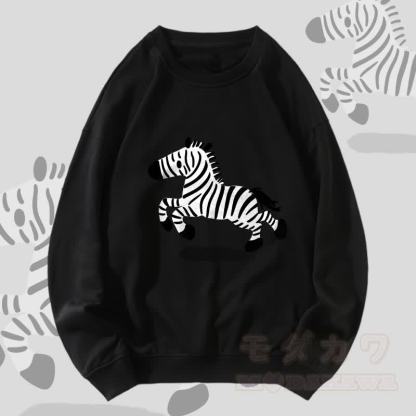 MODAKAWA Unisex-Sweatshirt mit Zebra-Laufmotiv - Schwarz - 5XL - image 4
